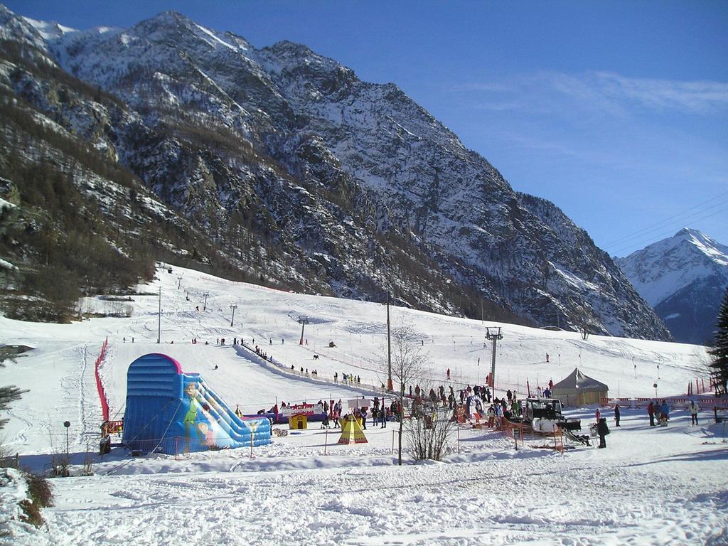 Ollomont 歌乐山旅馆酒店 外观 照片