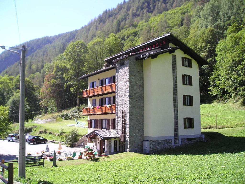 Ollomont 歌乐山旅馆酒店 外观 照片